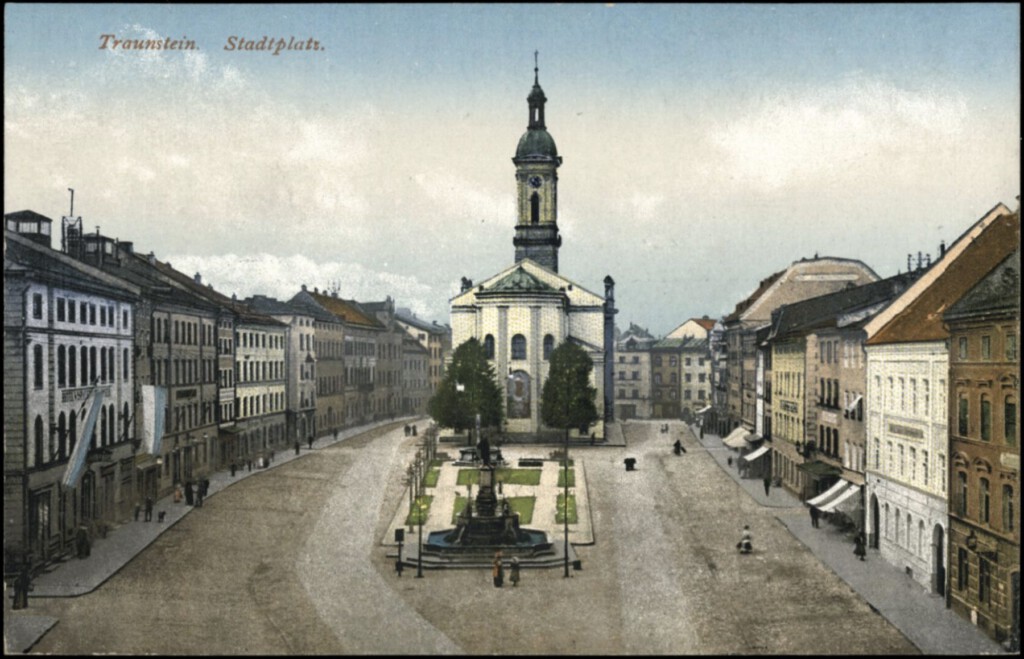 Stadtplatz Traunstein um 1918