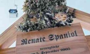 Spaniol Renate Gedenkkreuz – Seilbahnunglück Sölden